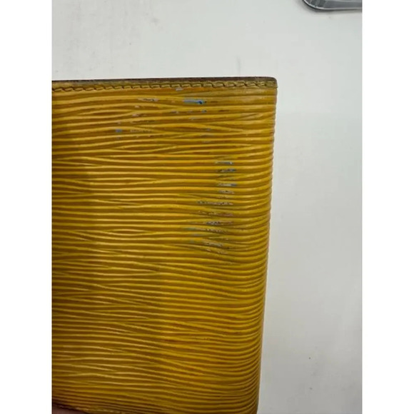 Louis Vuitton Epi Leather Porte Billets Compact Bifold Wallet Yellow Womens - Picture 7 of 11